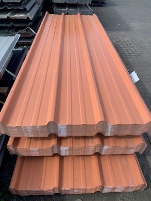 Afbeeldingen van Metalen dakplaat LOT 3m x 1.05m Zalm